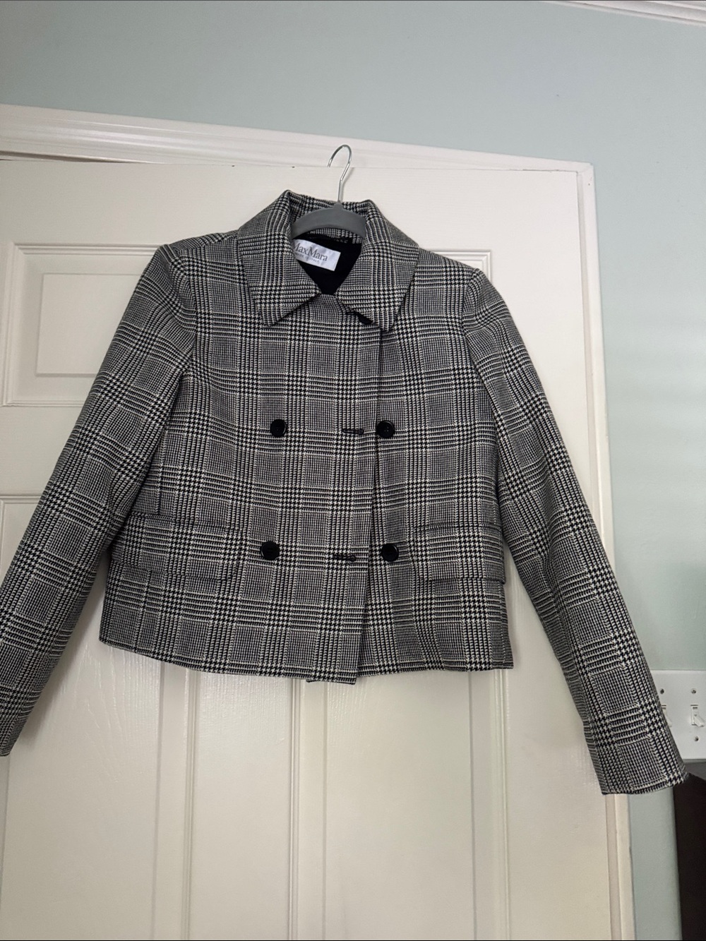 MaxMara Black & White Glen Plaid Cropped Blazer Jacket
